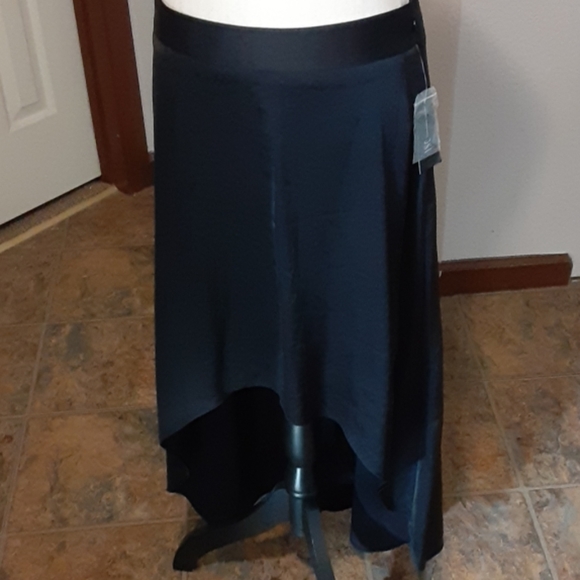 3/$30 I.N.C High low skirt - Picture 3 of 5